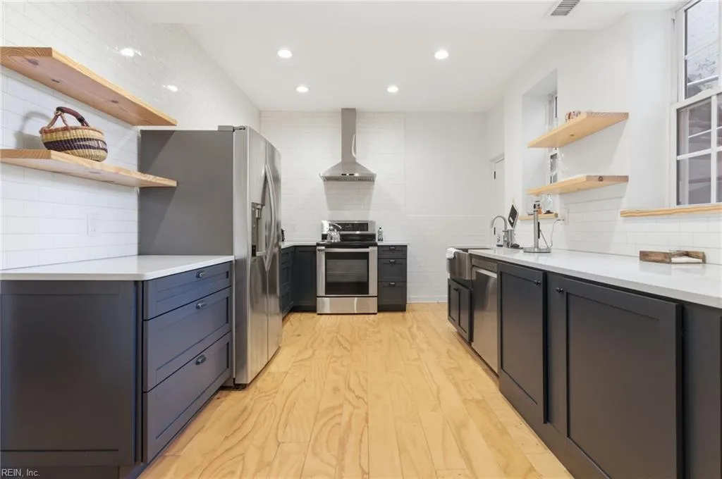 610 W Princess Anne RD #B4, NORFOLK VA 23517 - Photo 3