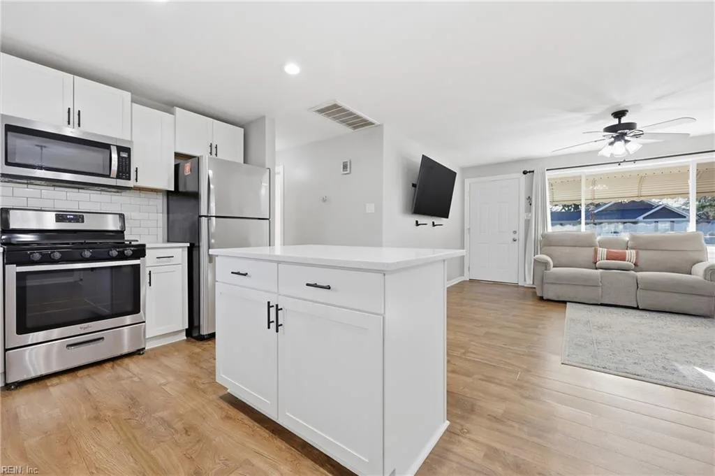 615 Gladstone AVE, PORTSMOUTH VA 23701 - Photo 4