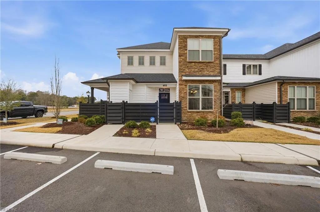 403 Kathy Ann WAY W, CARROLLTON VA 23314