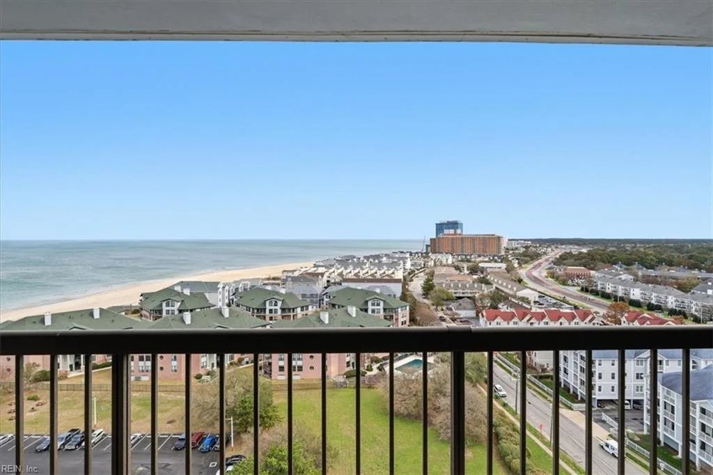 3288 Page AVE #P2, VIRGINIABEACH VA 23451 - Photo 3