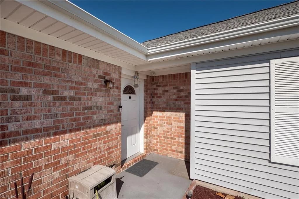 1609 Rollins CT, VIRGINIABEACH VA 23454 - Photo 4