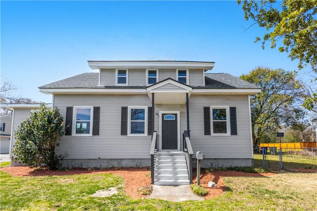 6241 Sewells Point RD, Norfolk — 4 bed Residential, 1,704 sqft