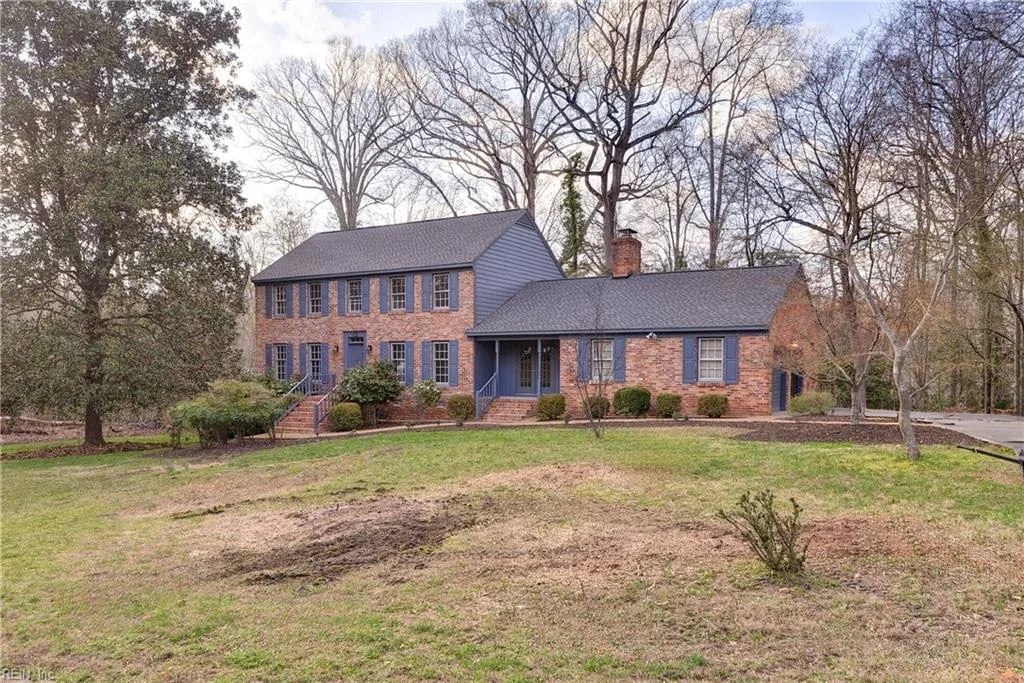 102 Holloway DR, Williamsburg — 5 bed Residential, 2,678 sqft