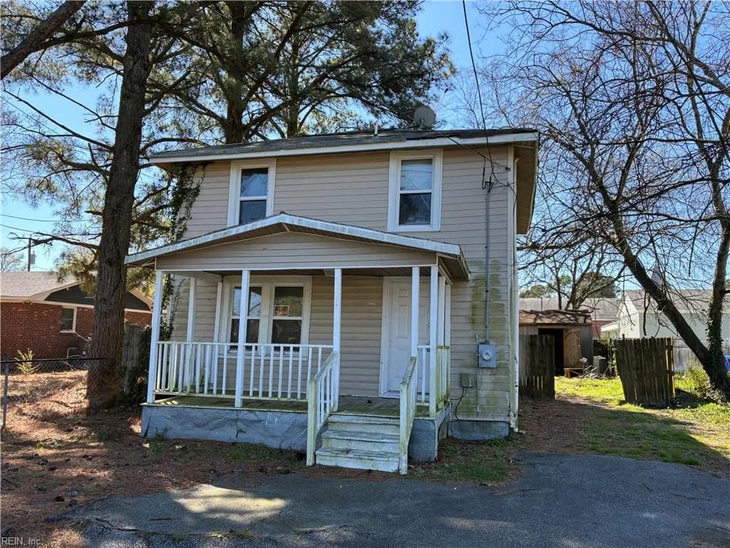 109 S 10th ST, SUFFOLK VA 23434 - Photo 2