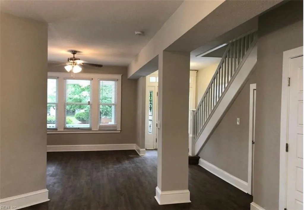 731 W 34th ST, NORFOLK VA 23508 - Photo 5