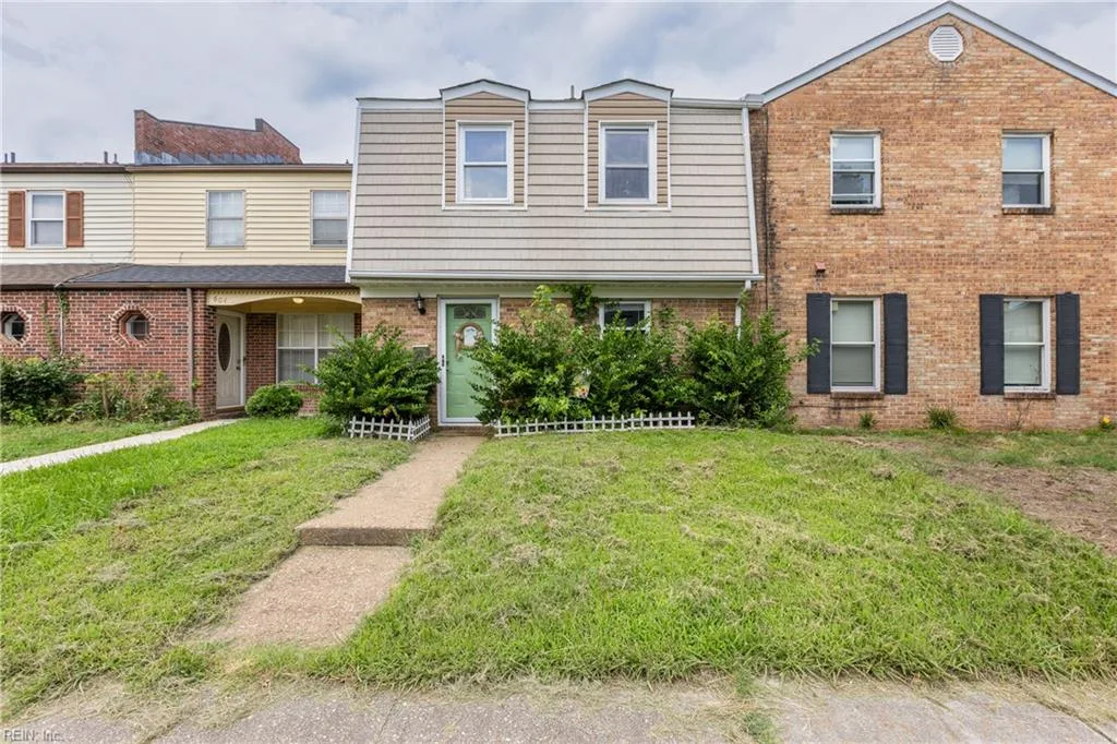 602 Red Horse LN, Virginia Beach — 3 bed Residential, 1,510 sqft