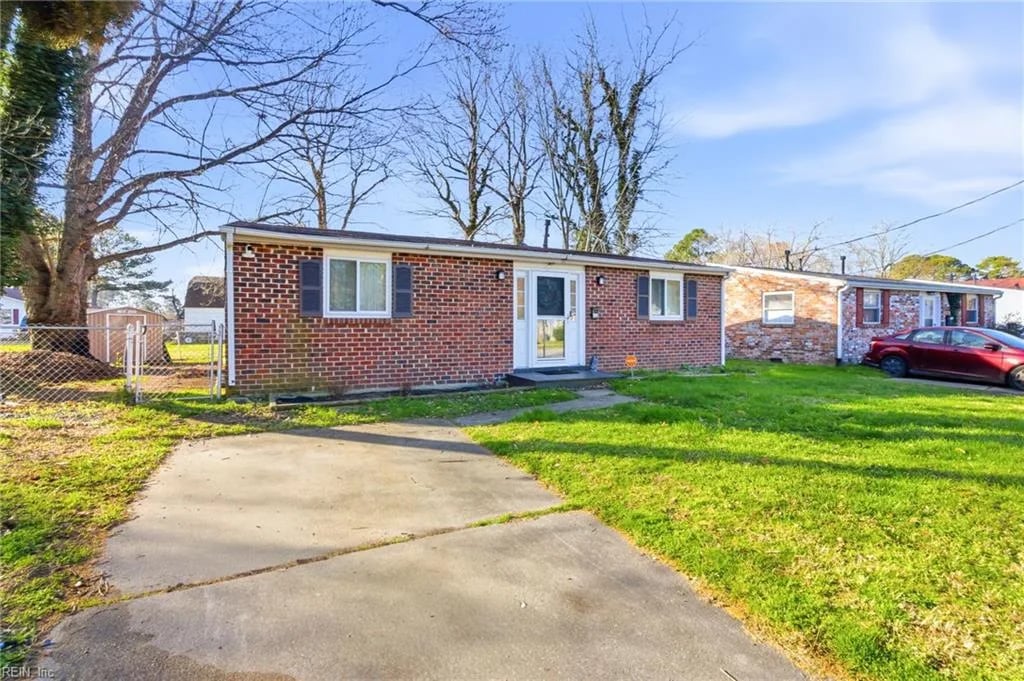 2404 Andrews BLVD, Hampton — 3 bed Residential, 1,212 sqft