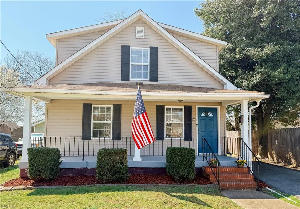 25 W Cummings AVE, Hampton — 3 bed Residential, 1,400 sqft