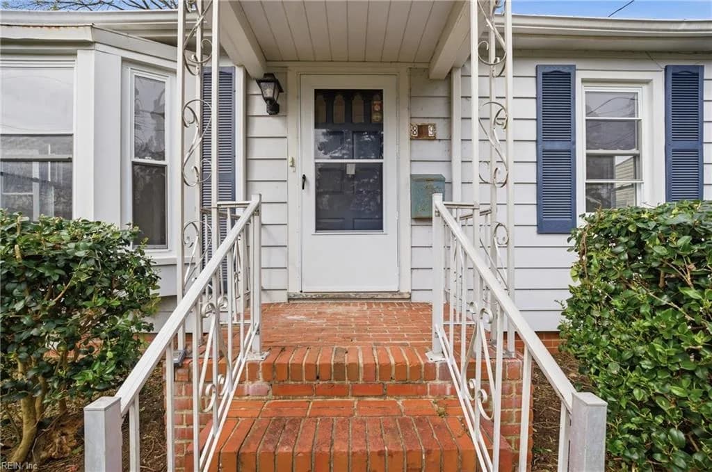 8909 Stratford ST, NORFOLK VA 23503 - Photo 5