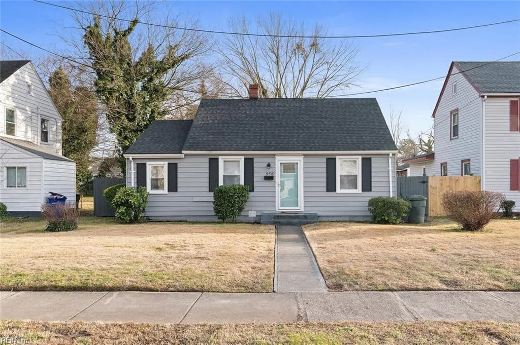 956 15th ST, NEWPORTNEWS VA 23607 - Main photo