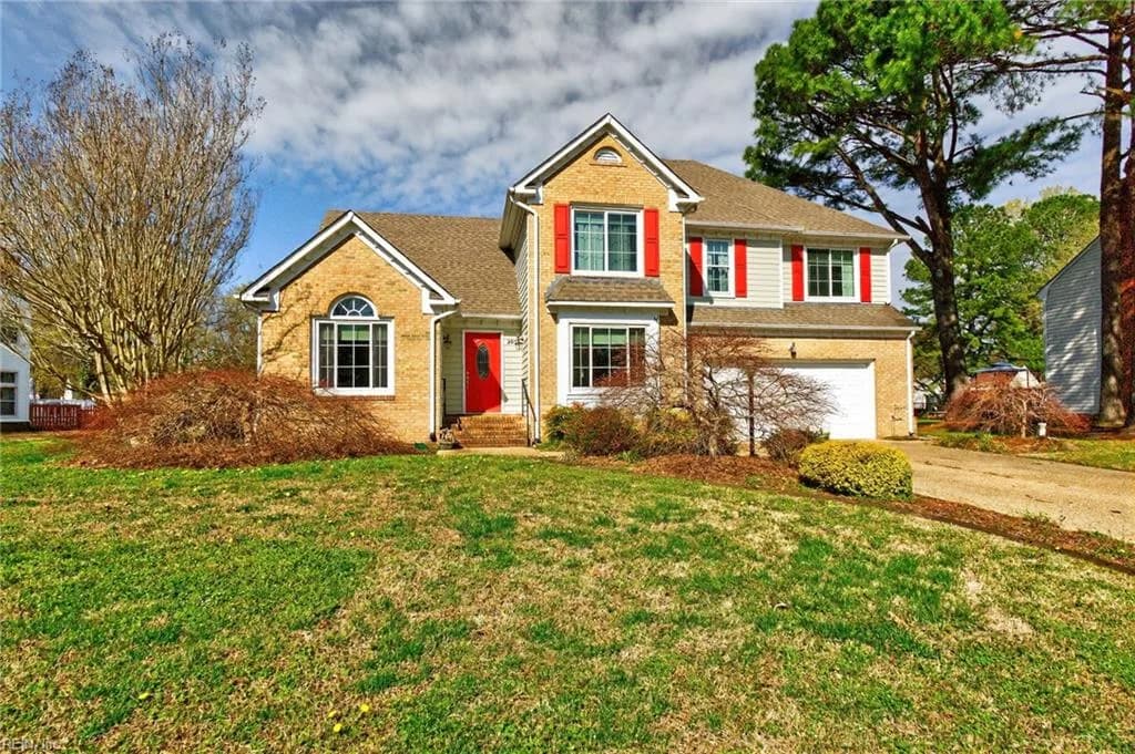 203 Winterberry LN, SMITHFIELD VA 23430 - Main photo