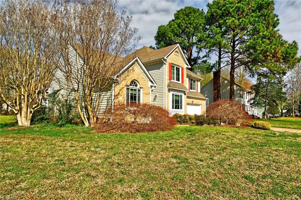 203 Winterberry LN, SMITHFIELD VA 23430 - Photo 3