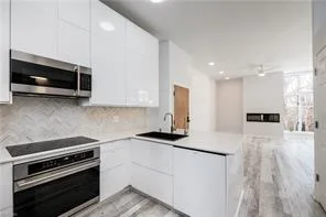 696 Mowbray ARCH #330, Norfolk — 2 bed Residential, 1,200 sqft