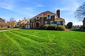 10 Canal DR, POQUOSON VA 23662 - Photo 4