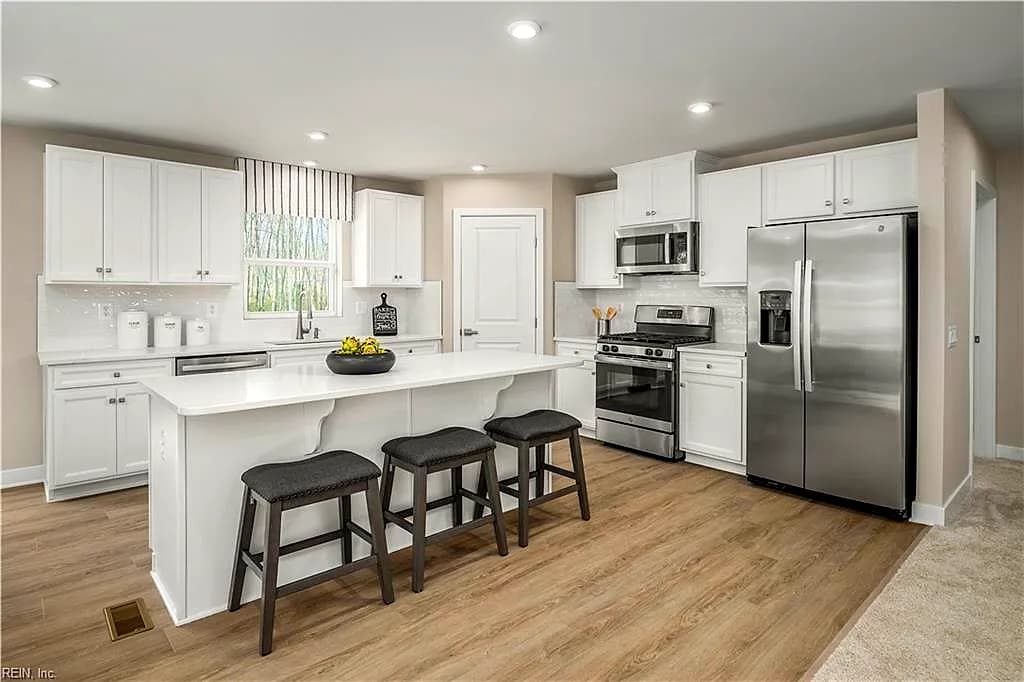 6423 Temple LN, TOANO VA 23168 - Photo 3