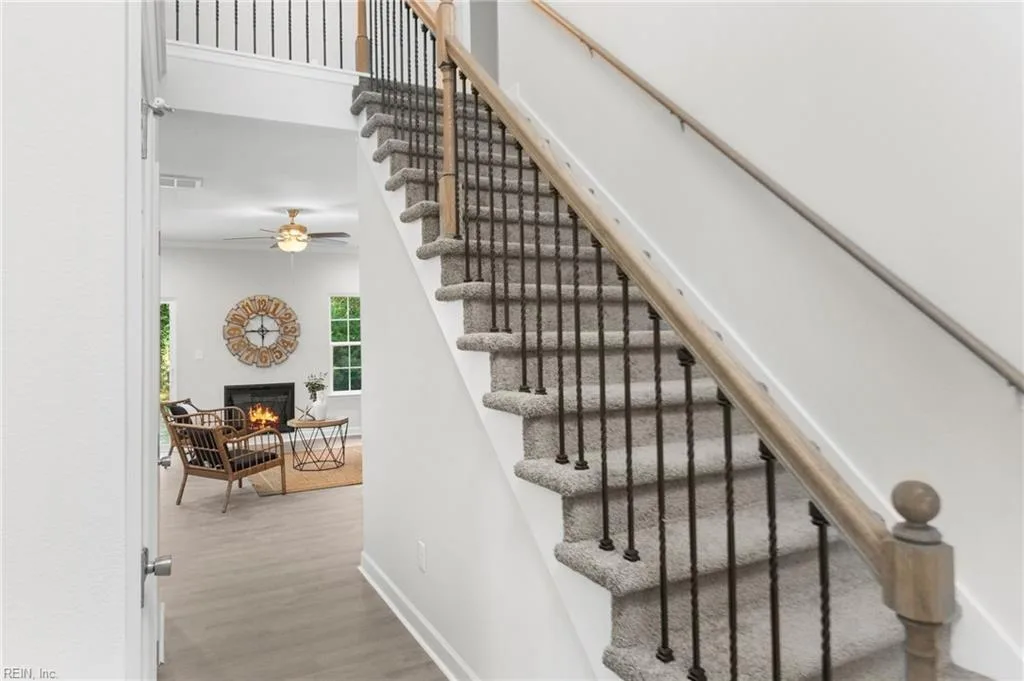 121 Parkway DR #B, NEWPORTNEWS VA 23606 - Photo 5