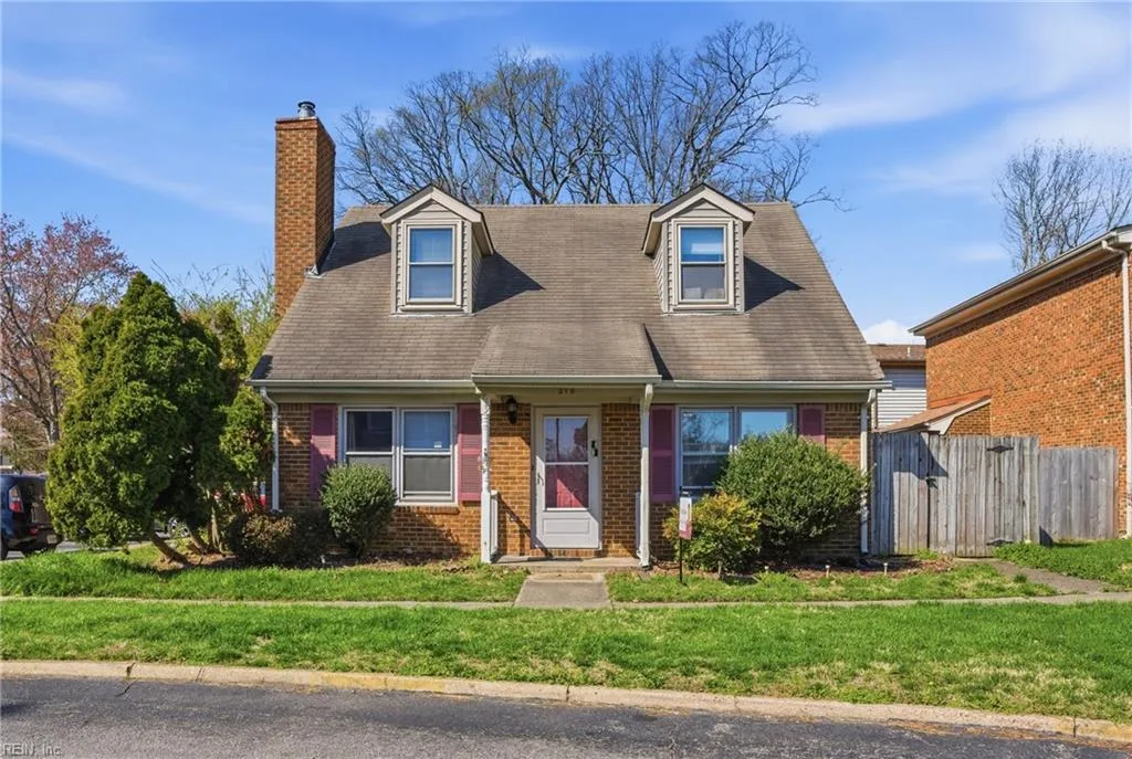 219 Loch CIR, Hampton — 3 bed Residential, 1,579 sqft