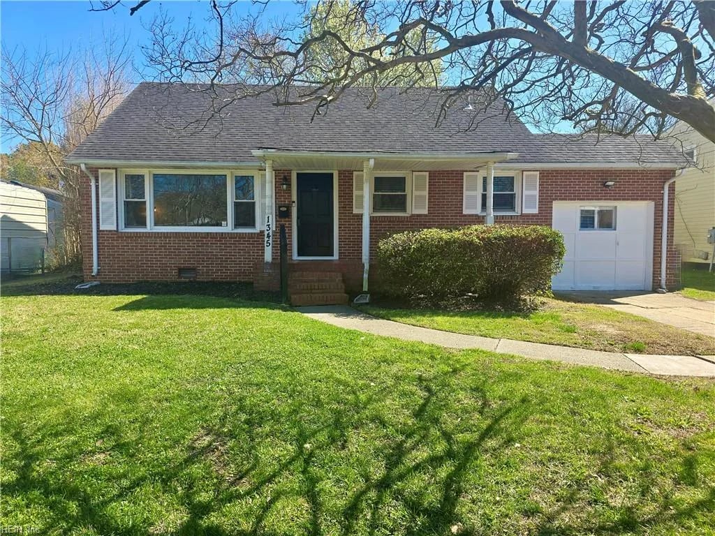 1345 Gabriel DR, Norfolk — 4 bed Residential, 1,592 sqft