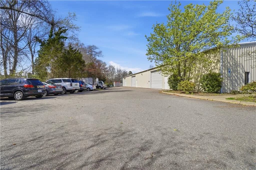 106 Industry DR, YORKTOWN VA 23693 - Photo 3