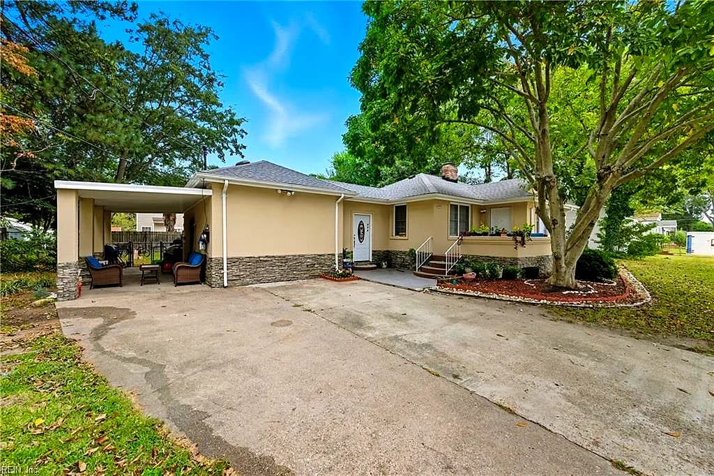 214 E Chester ST, NORFOLK VA 23503 - Photo 3