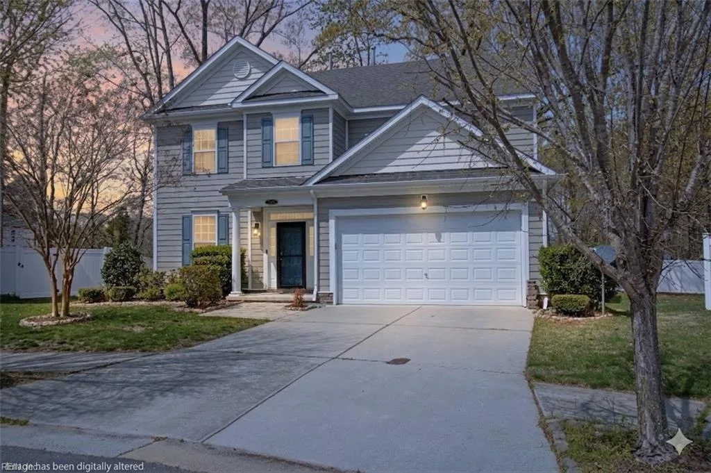 2160 Redgate DR, Suffolk — 4 bed Residential, 2,144 sqft