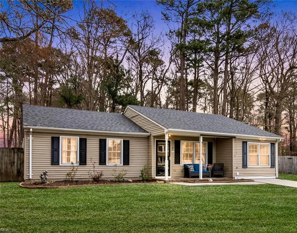 5 Jimmy CIR, HAMPTON VA 23666