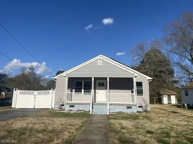 205 Artis ST, FRANKLIN VA 23851 - Photo 2