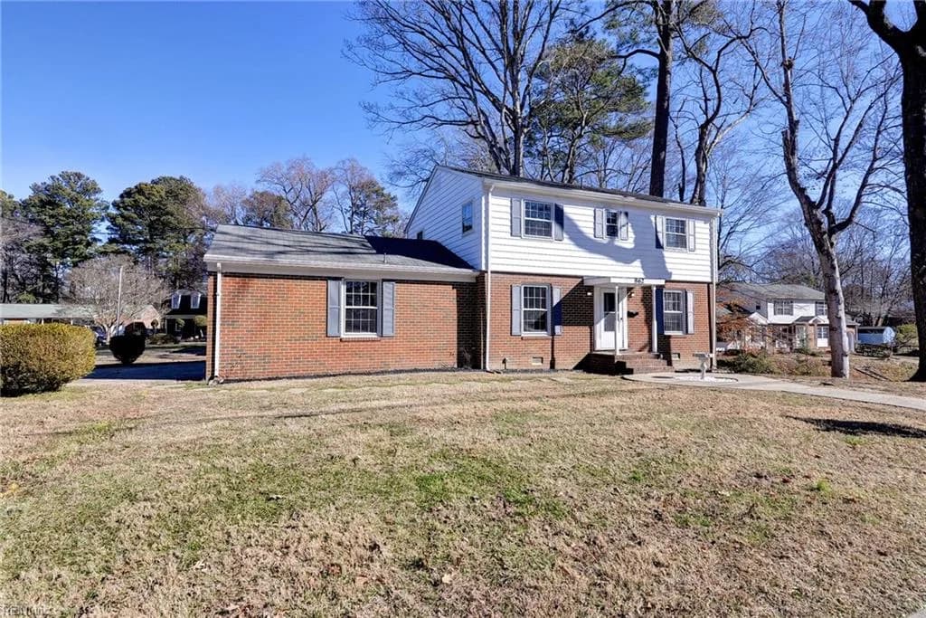 862 Moyer RD, NEWPORTNEWS VA 23608 - Photo 4