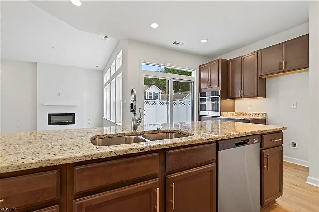 2200 Venture WAY #B, Suffolk — 3 bed Residential, 2,026 sqft