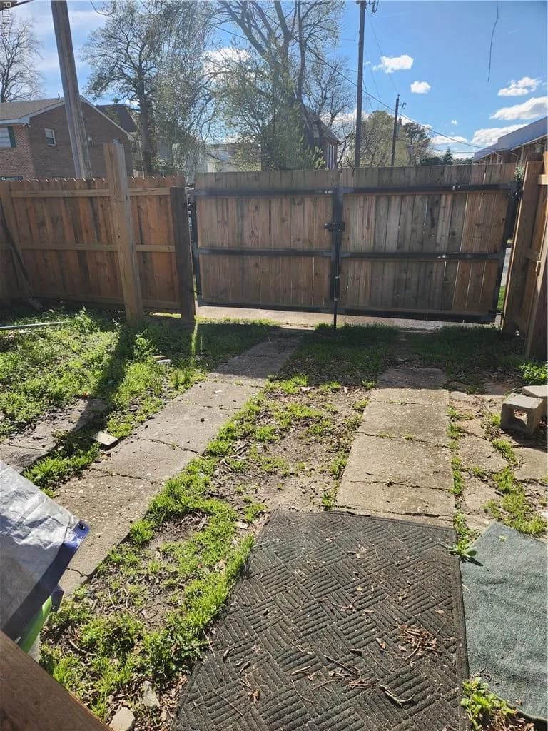 2814 Leo ST, NORFOLK VA 23504 - Photo 3