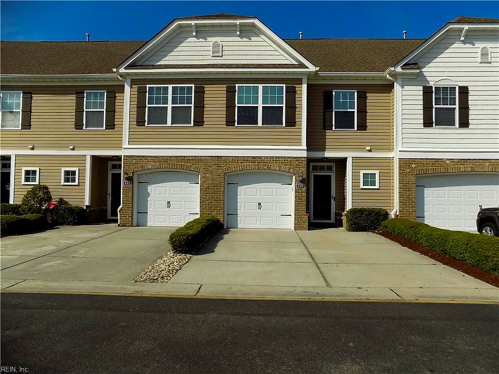 450 Abelia WAY, Chesapeake — 3 bed Residential, 1,800 sqft