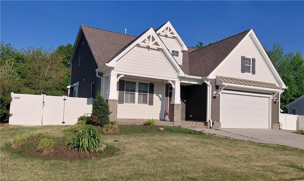 600 Shasta DR, CHESAPEAKE VA 23320 - Photo 2