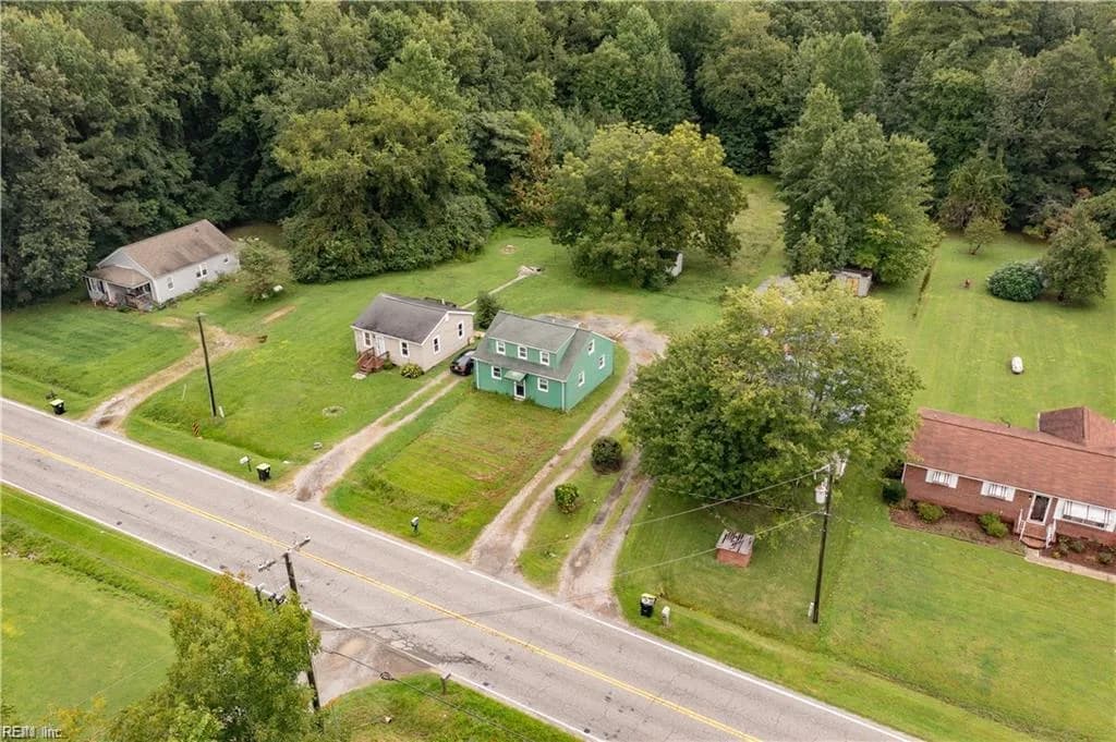 12265 Smiths Neck RD, CARROLLTON VA 23314 - Photo 4