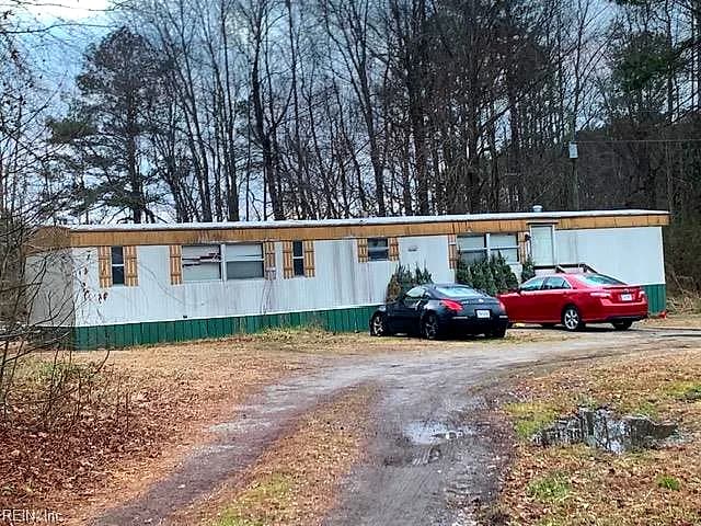 37420 General Mahone BLVD, IVOR VA 23866 - Photo 2
