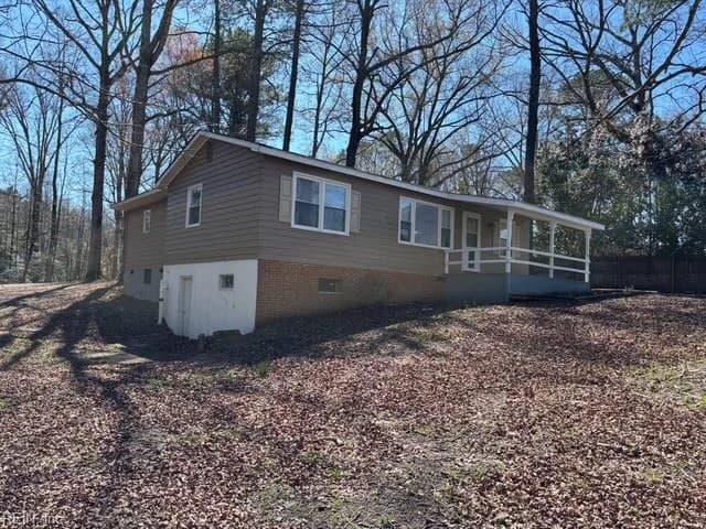 16426 Southampton PW, CAPRON VA 23829 - Photo 4