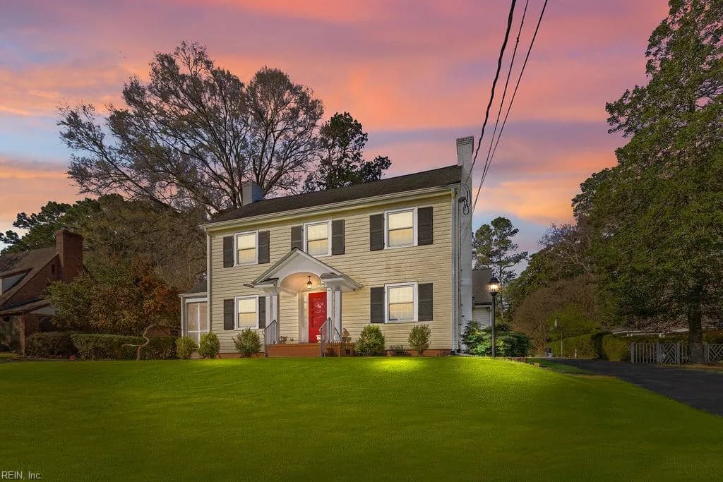 405 Meadow LN, FRANKLIN VA 23851 - Photo 2