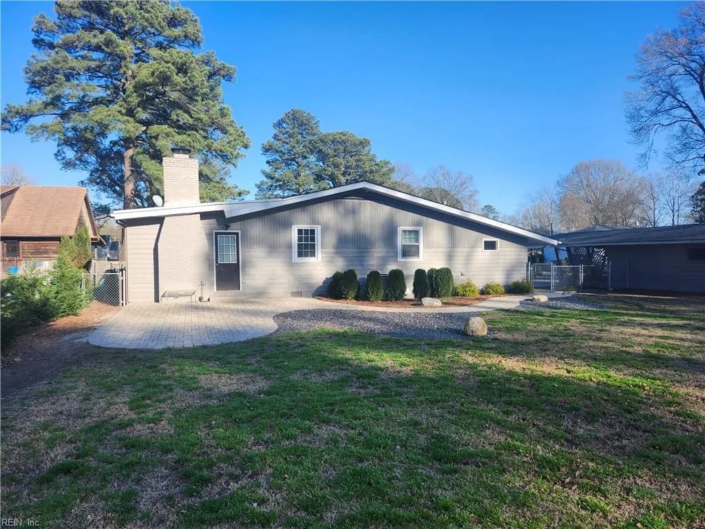 912 Oklahoma DR, CHESAPEAKE VA 23323 - Photo 3