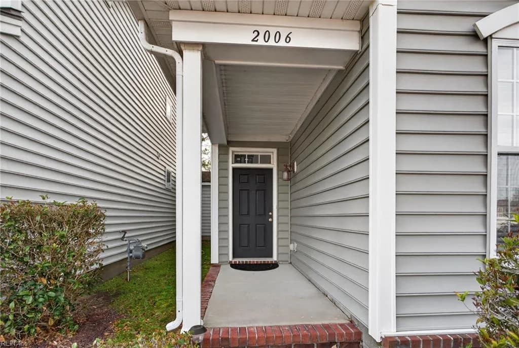 2006 Silver Charm CIR, SUFFOLK VA 23435 - Photo 5