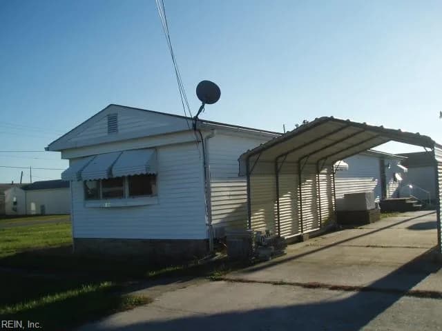 8185 Sea Gull DR, CHINCOTEAGUEISLAND VA 23336 - Photo 2