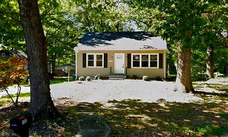 132 Church ST, Brookneal — 2 bed Residential, 780 sqft