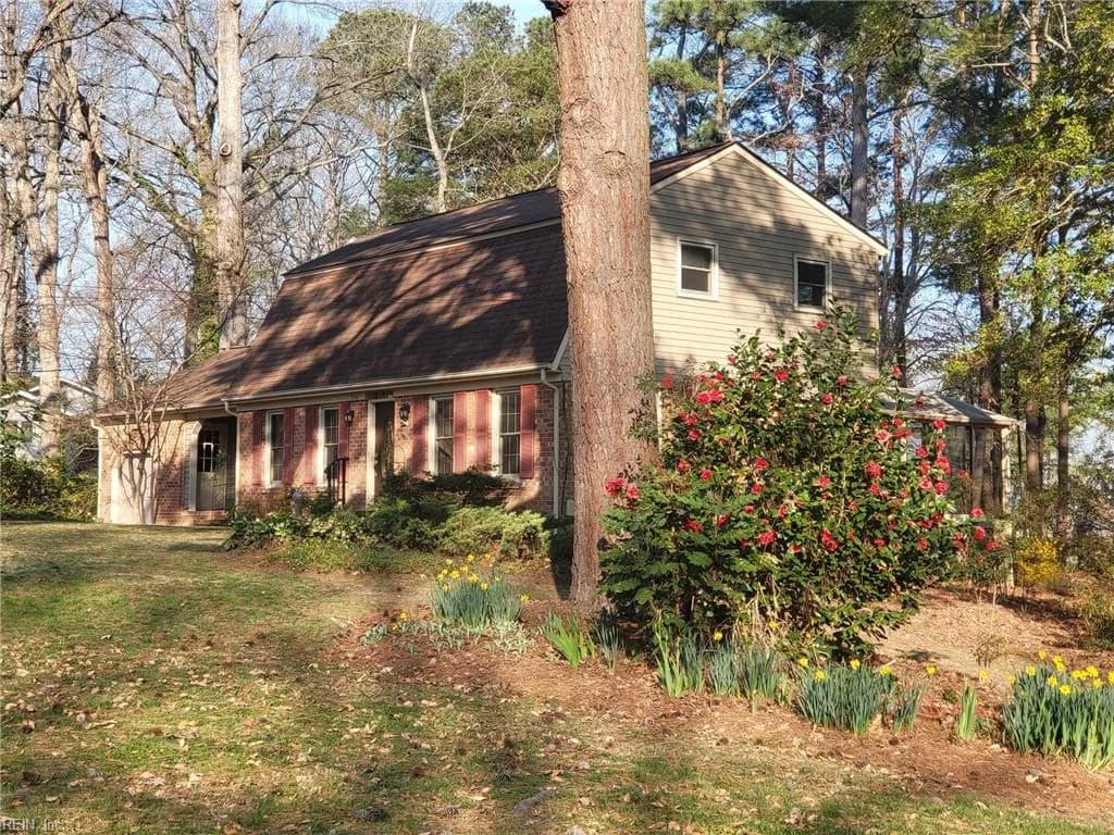 536 Kerry Lake DR, NEWPORTNEWS VA 23602 - Photo 4