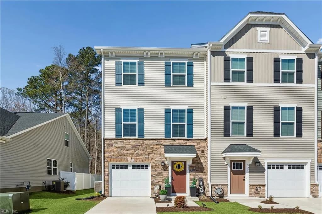 137 Fishermans WAY, POQUOSON VA 23662 - Photo 3