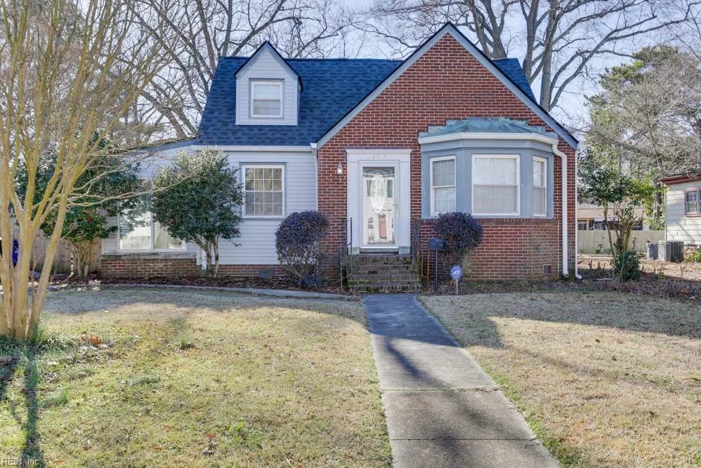407 Russell ST, PORTSMOUTH VA 23707 - Main photo