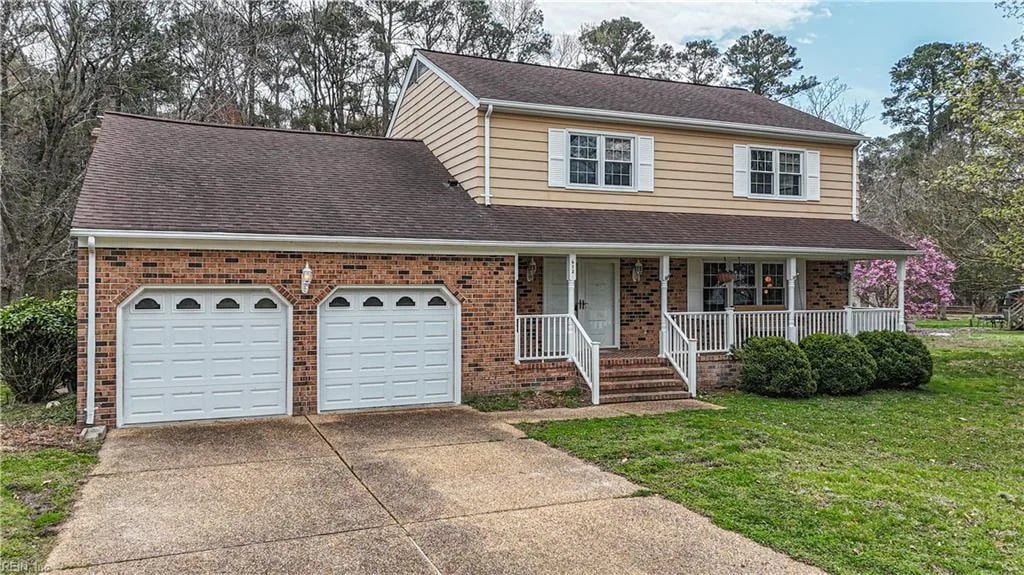 612 Railway Road RD, Yorktown — 4 bed Residential, 2,657 sqft