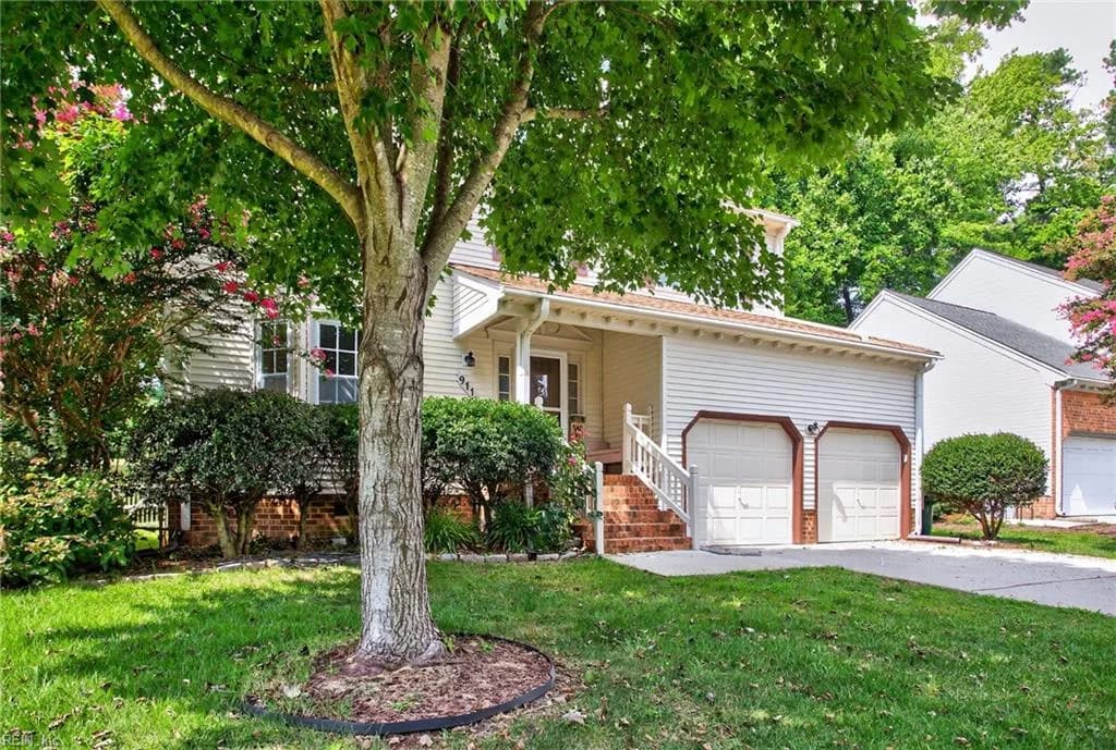 911 Edgewater DR, NEWPORTNEWS VA 23602 - Photo 4