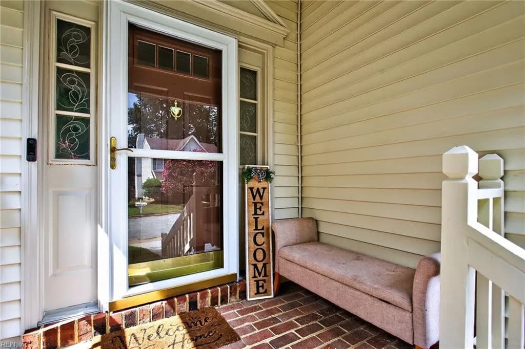 911 Edgewater DR, NEWPORTNEWS VA 23602 - Photo 5