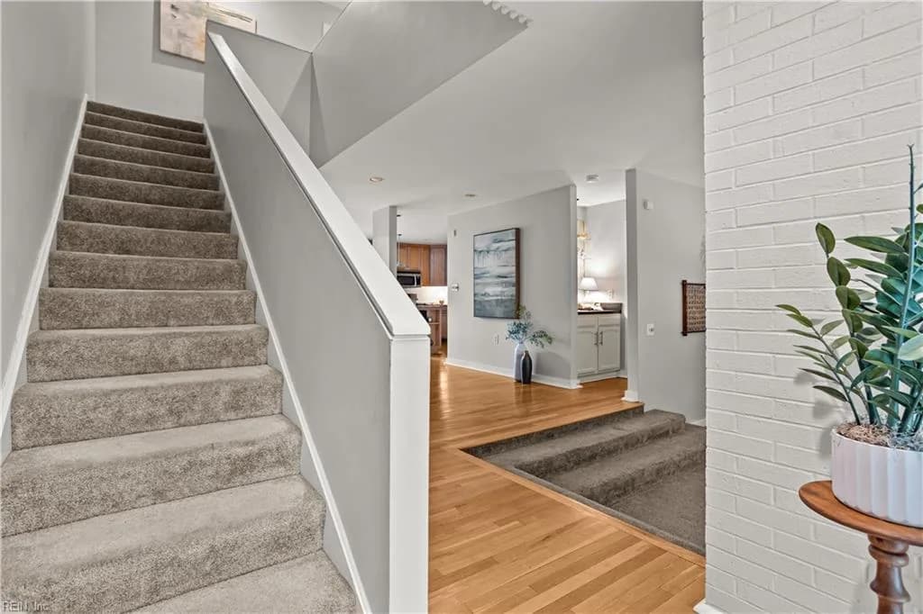 609 Botetourt GDNS, NORFOLK VA 23507 - Photo 3