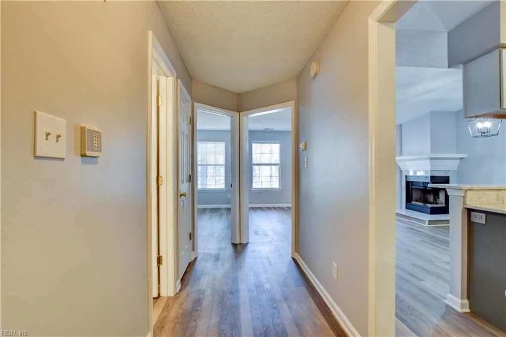 717 Inlet QUAY #G, CHESAPEAKE VA 23320 - Photo 3