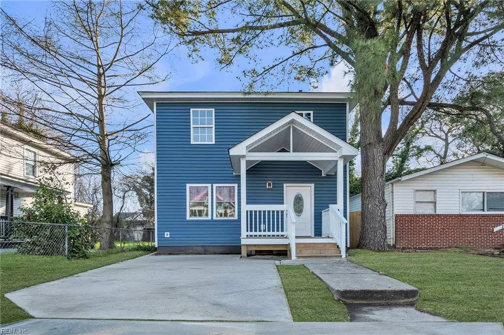2106 Chestnut AVE, Newport News — 4 bed Residential, 1,244 sqft