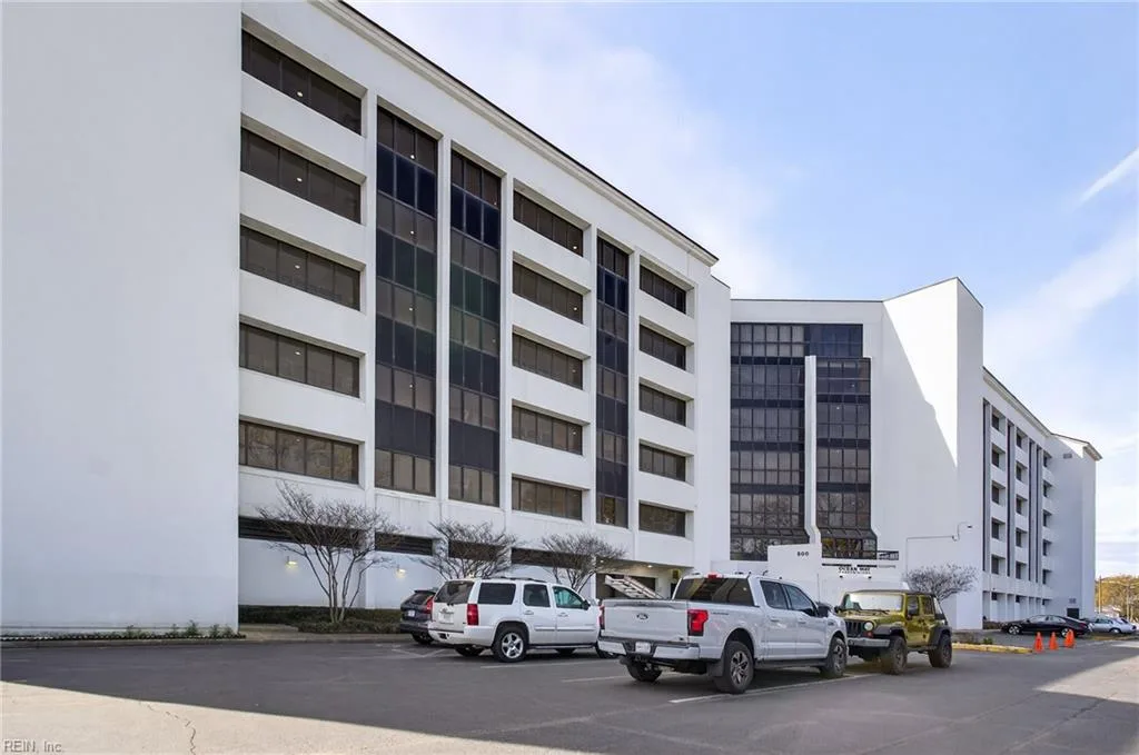 500 Winston Salem AVE #103, VIRGINIABEACH VA 23451 - Photo 4